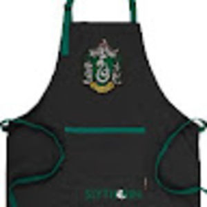 Meet your Posher, Hellatrix